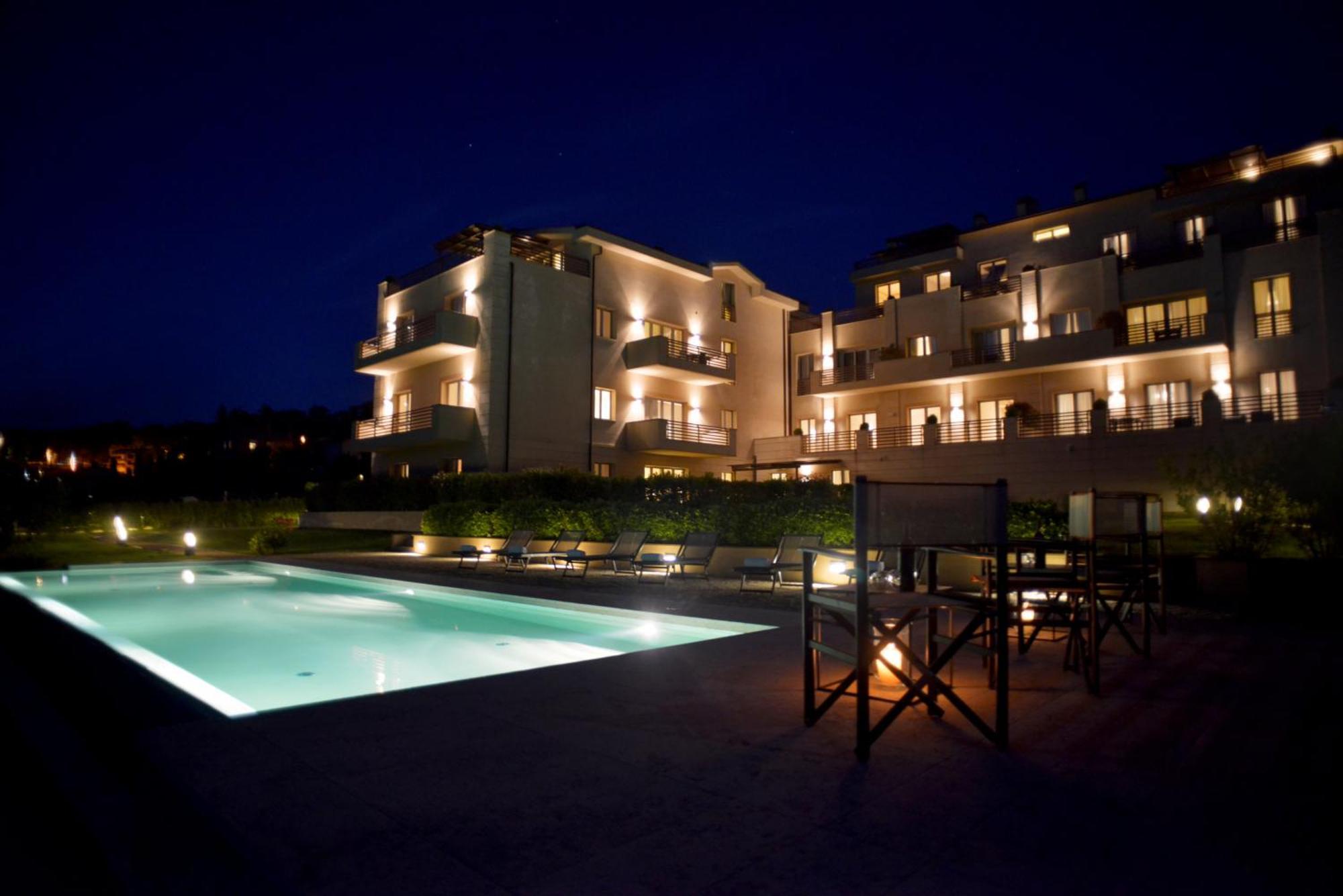 Fonteliving Aparthotel San Casciano dei Bagni Exterior photo